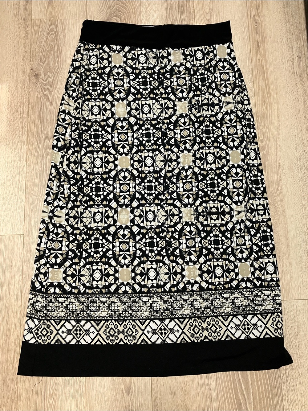 Black & Cream Geometric Maxi Skirt — Elastic Waist